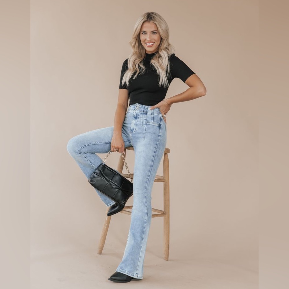 NEW Free People Jayde Flare Jeans in Light Wash